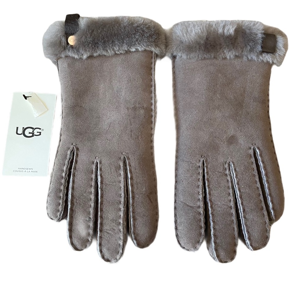 UGG Genuine Dyed Shearling Slim Side Vent Gloves